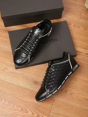 LV Fashion Men Sneakers--040